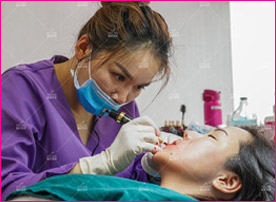 美莱纹唇步骤
